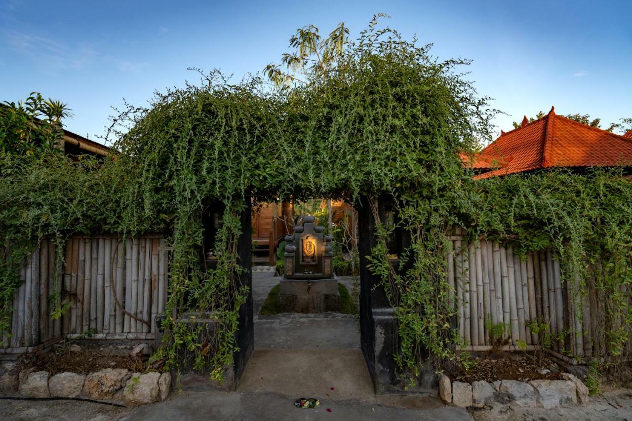 Smooth Garden Bed and Breakfast Lembongan Exterior foto